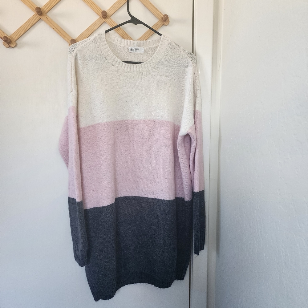 H&M size 14 y color block sweater dress Used good condition